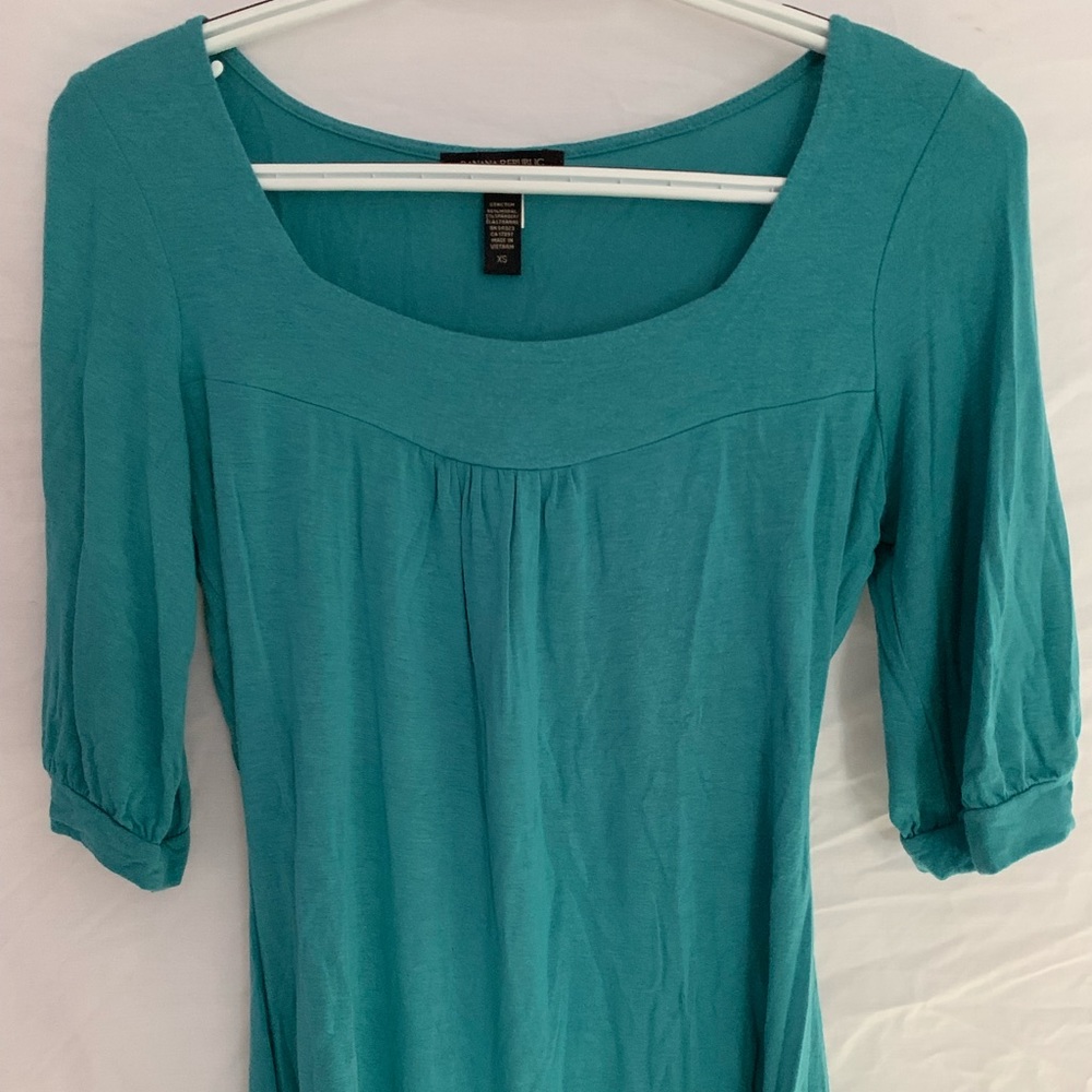 Turquoise/Teal Square Neck 3/4 Sleeve Tee